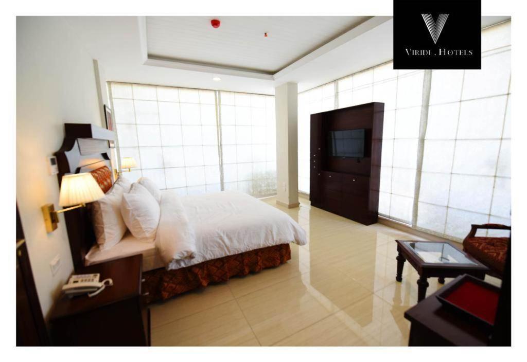 Viridi Hotels Islamabad Bagian luar foto
