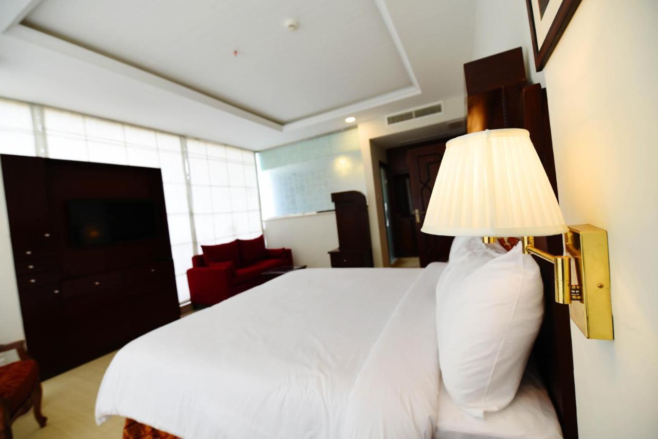 Viridi Hotels Islamabad Bagian luar foto