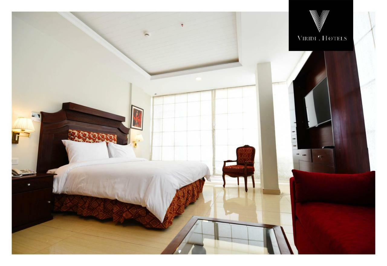 Viridi Hotels Islamabad Bagian luar foto